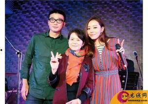 娱乐圈吃瓜秀,揭秘明星幕后那些事儿